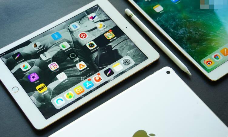 ipad死机怎么重启