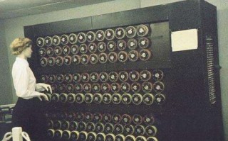 电子计算机发明于