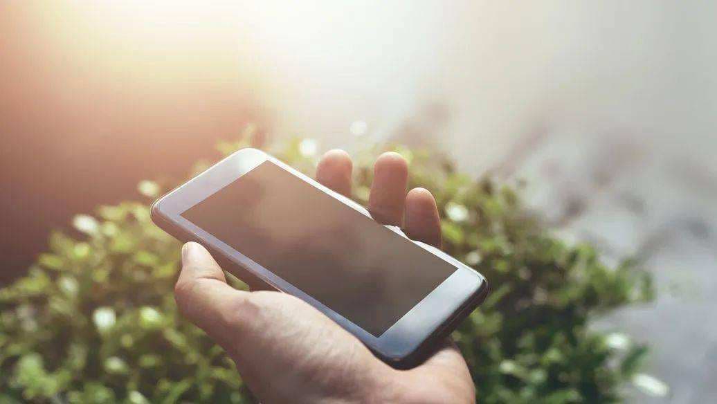 关于五个手机屏幕保养小窍门的信息-第1张图片-王尘宇 关于五个手机屏幕保养小窍门的信息-第1张图片-王尘宇