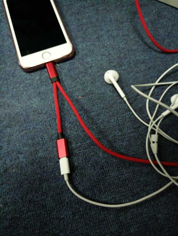 苹果耳机右边的不响了-第1张图片-王尘宇 苹果耳机右边的不响了-第1张图片-王尘宇