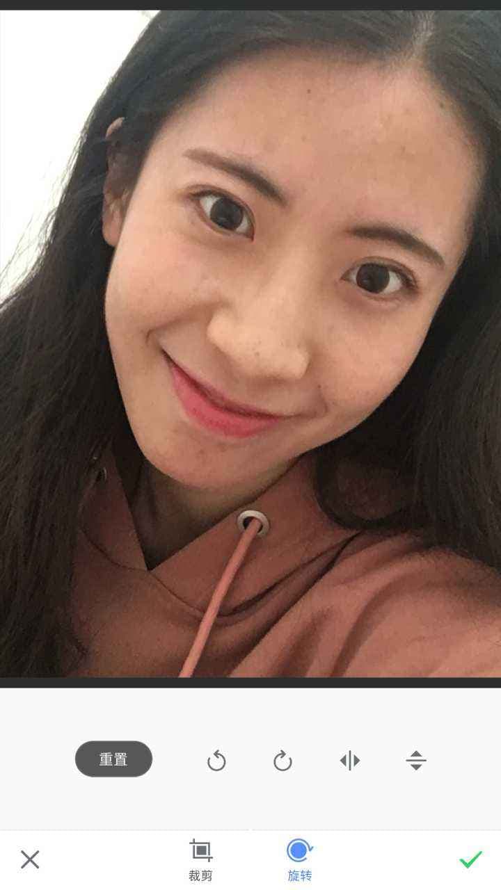 自拍镜像是什么意思-第2张图片-王尘宇