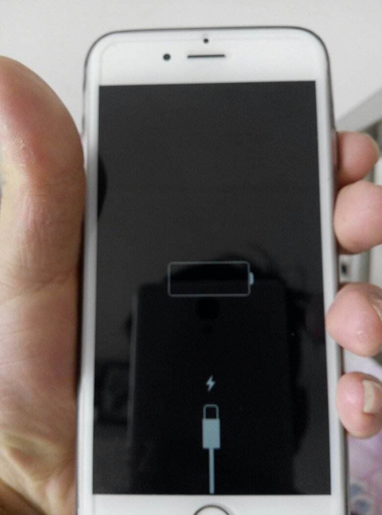 苹果手机为什么充不进去电-第1张图片-王尘宇