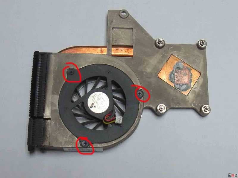 电脑散热风扇怎么拆-第1张图片-王尘宇