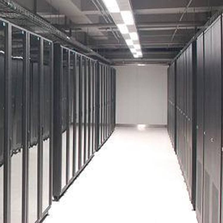 什么是网络托管-第2张图片-王尘宇