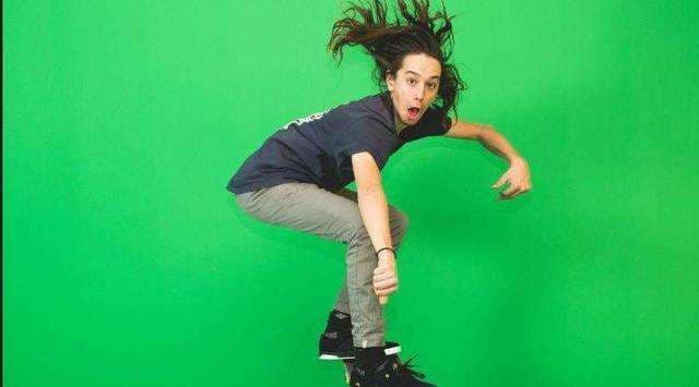 拍电影为什么用绿幕布-第1张图片-王尘宇