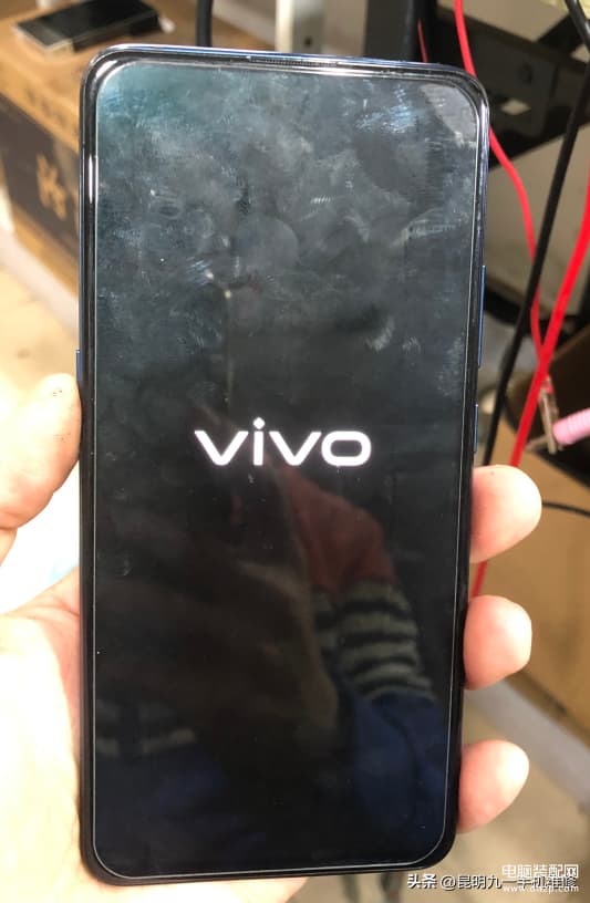 vivo手机如何强制开机-第1张图片-王尘宇